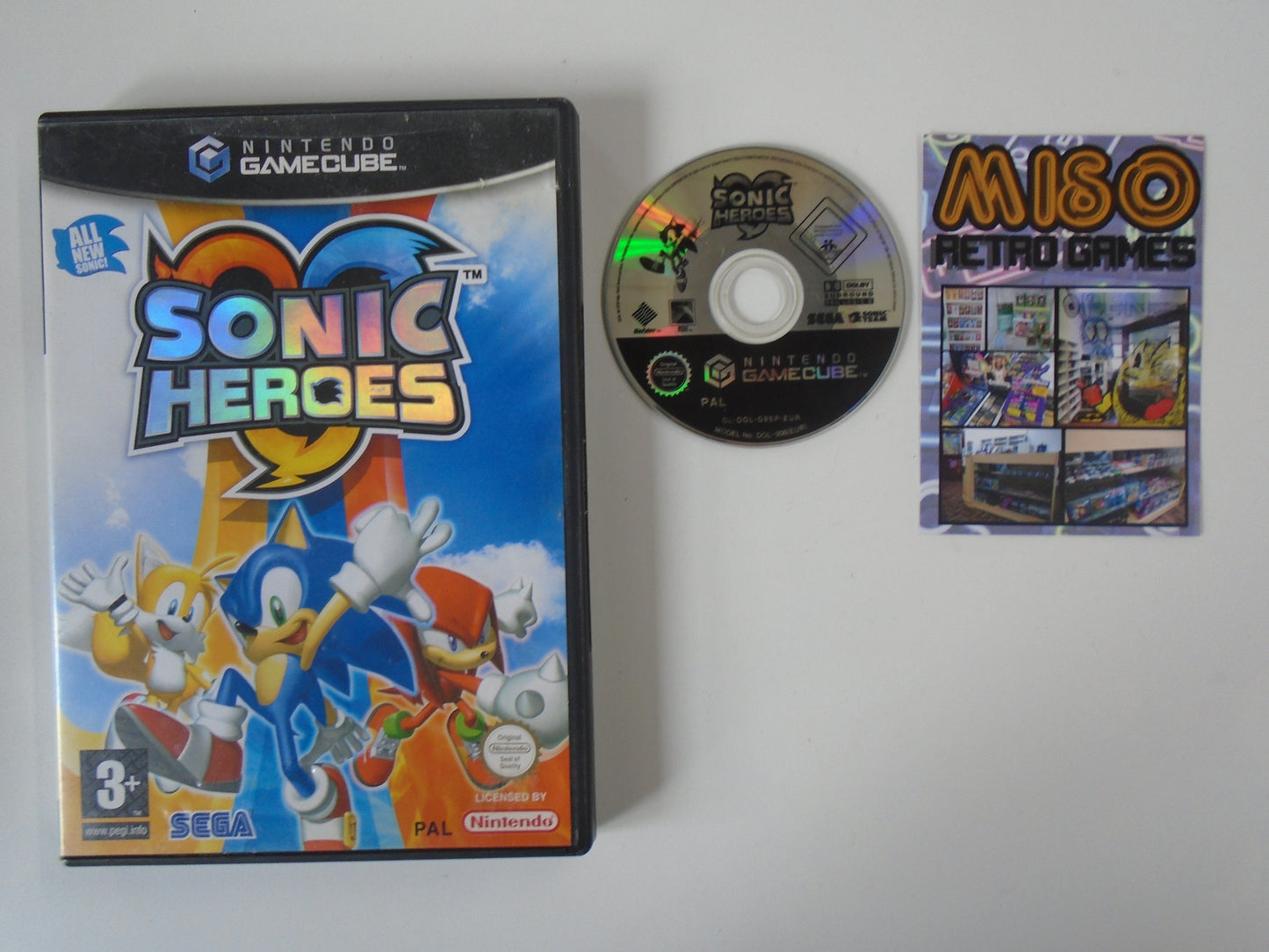 Sonic Heores - boxed (no ins)