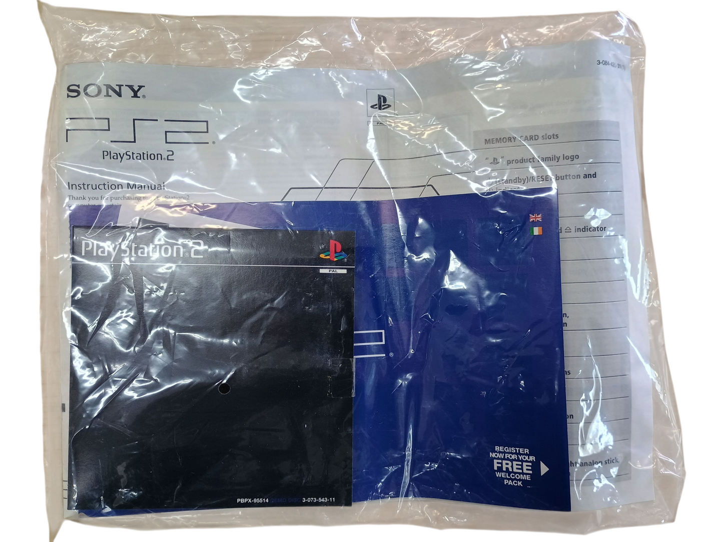 PS2 console - boxed - complete