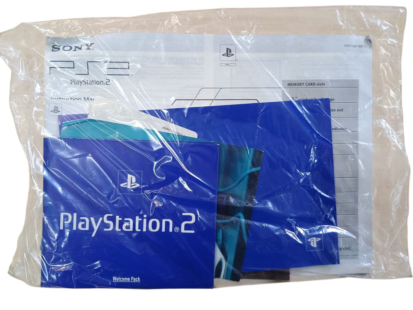 PS2 console - boxed - complete