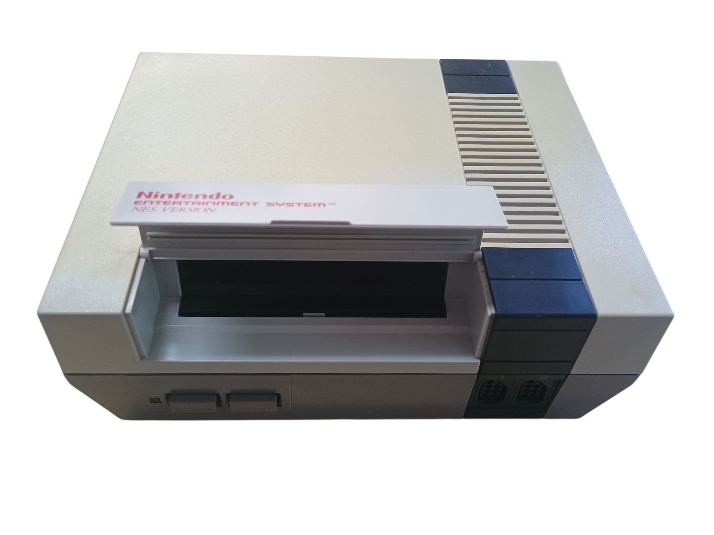 Nintendo NES console - unboxed - complete